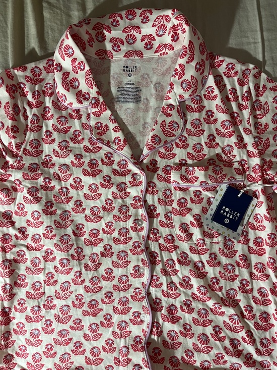 Roller Rabbit x Target Pajama Set - Picture 3 of 4